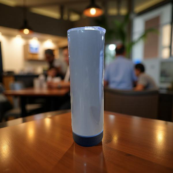 20oz tumbler w speaker