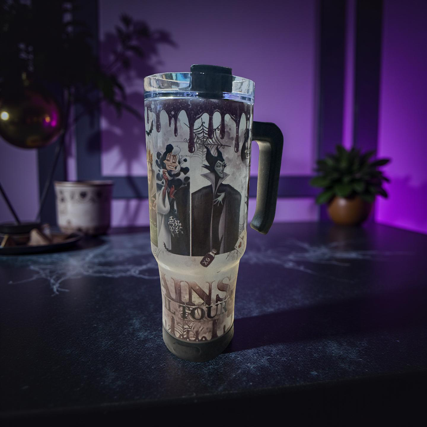 30 oz tumbler with a removable speaker .